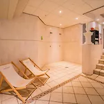 Two Brothers Hotel 4*