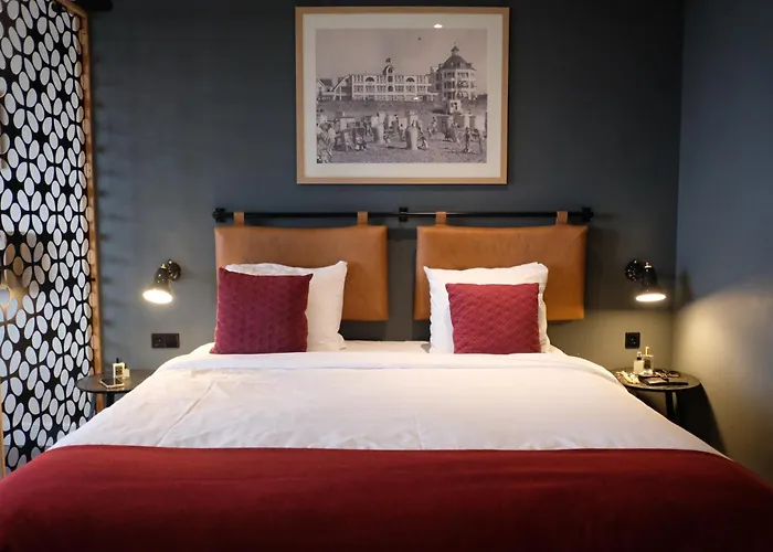 Two Brothers 4* 诺德韦克