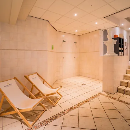 Two Brothers Hotel 4*