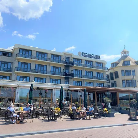 Two Brothers Ξενοδοχείο 4*